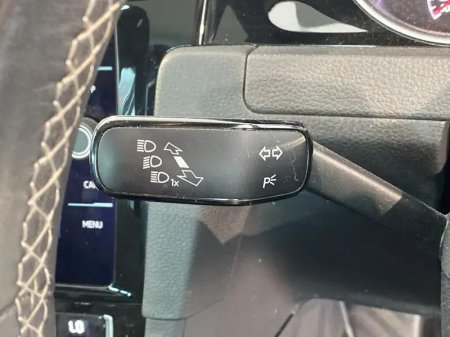 2020 Volkswagen Golf - photo 32