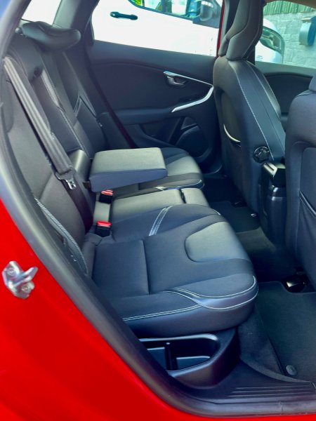 2016 Volvo V40 - photo 19