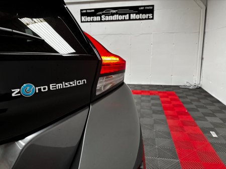 2022 Nissan Leaf - photo 10