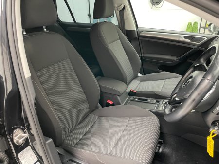 2018 Volkswagen Golf - photo 8