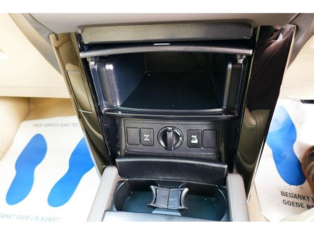 2015 Toyota Land Cruiser - photo 22