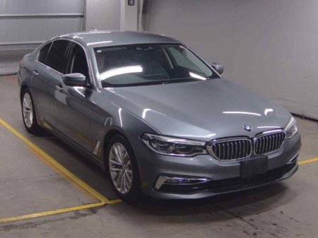 2017 BMW 5-Series - photo 6