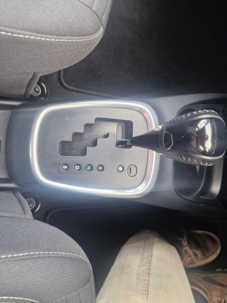 2017 Toyota Yaris - photo 5