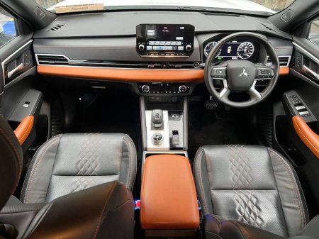 2022 Mitsubishi Outlander - photo 10