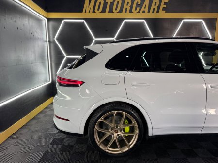 2020 Porsche Cayenne - photo 8