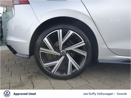 2024 Volkswagen Golf - photo 7