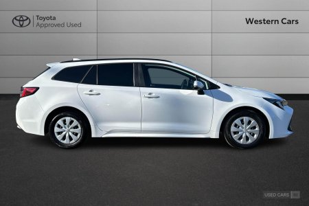 2023 Toyota Corolla - photo 18