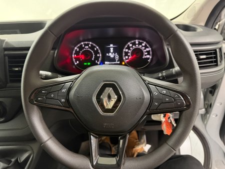 2023 Renault Trafic - photo 12