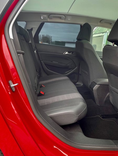 2018 Peugeot 308 - photo 17