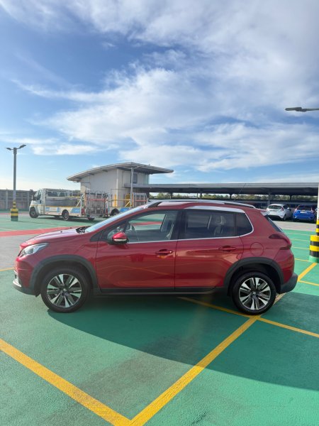 2017 Peugeot 2008 - photo 4