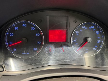 2004 Volkswagen Golf - photo 17