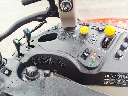 2021 Case IH Luxxum 120 - photo 9