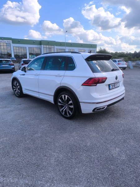 2021 Volkswagen Tiguan - photo 3