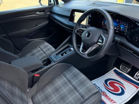 2022 Volkswagen Golf - photo 7