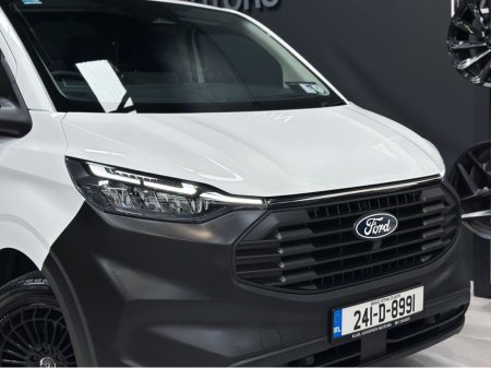 2024 Ford Transit Custom - photo 3