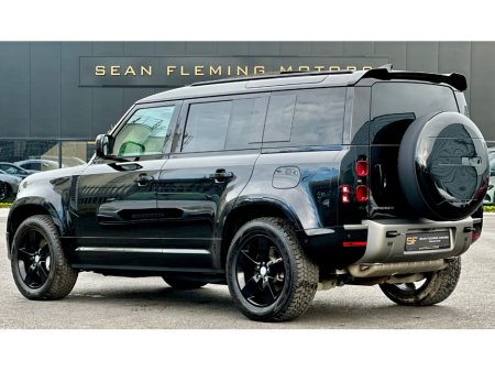 2025 Land Rover Defender - photo 4