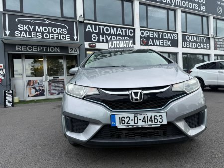 2016 Honda Fit - photo 2