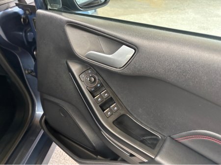 2021 Ford Fiesta - photo 6