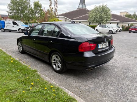 2011 BMW 3-Series - photo 6