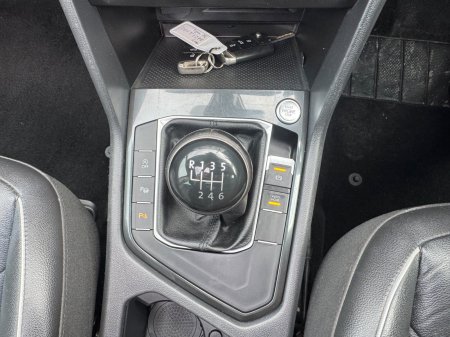 2020 Volkswagen Tiguan - photo 18