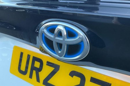 2022 Toyota Yaris - photo 40