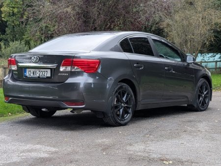 2012 Toyota Avensis - photo 4