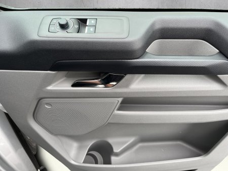 2026 Ford Transit Custom - photo 12