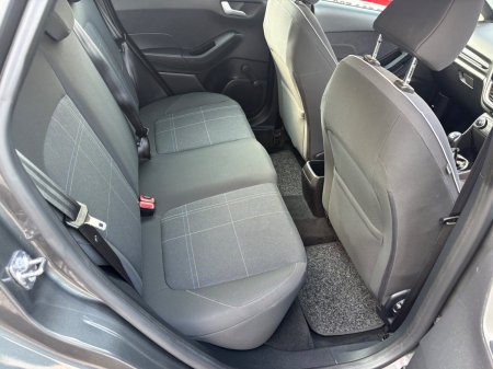 2018 Ford Fiesta - photo 10