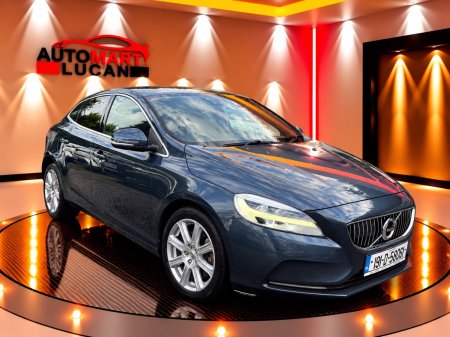2019 Volvo V40 - photo 2