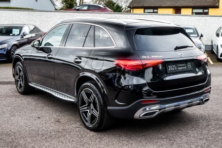 2025 Mercedes-Benz GLC - photo 4