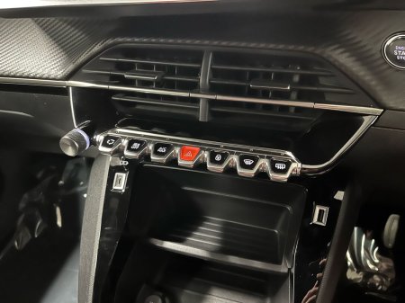 2023 Peugeot 2008 - photo 7
