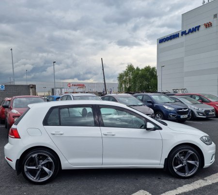 2019 Volkswagen Golf - photo 4