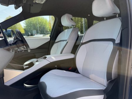 2026 BMW iX3 - photo 7