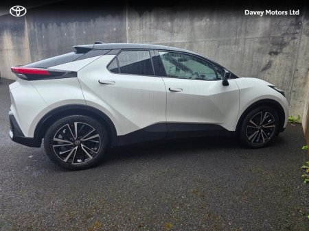 2024 Toyota C-HR - photo 3