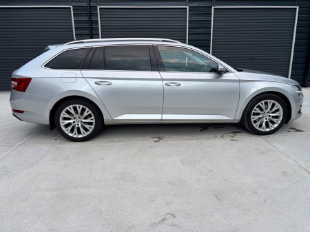 2021 Skoda Superb - photo 42