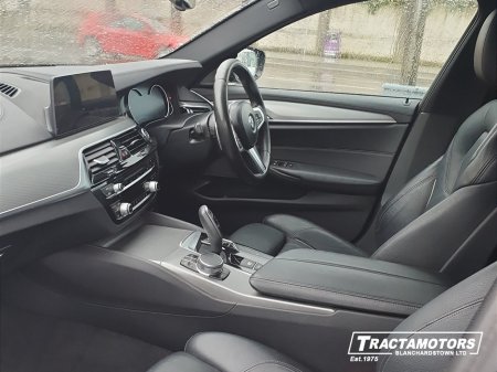 2018 BMW 5-Series - photo 4