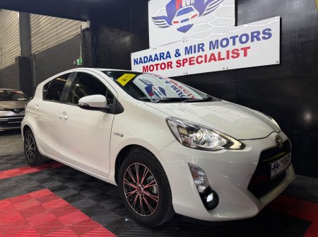 2015 Toyota Aqua - photo 6