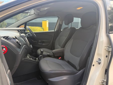 2015 Renault Captur - photo 16
