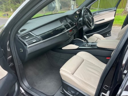 2011 BMW X6 - photo 17