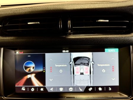 2017 Jaguar XF - photo 21
