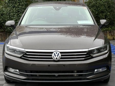2018 Volkswagen Passat - photo 16