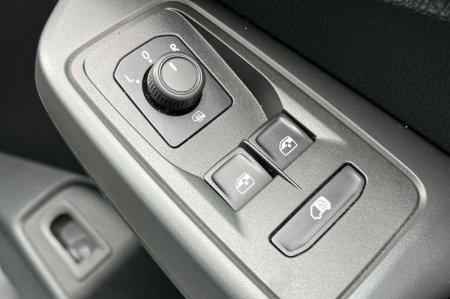 2025 Ford Transit Connect - photo 23