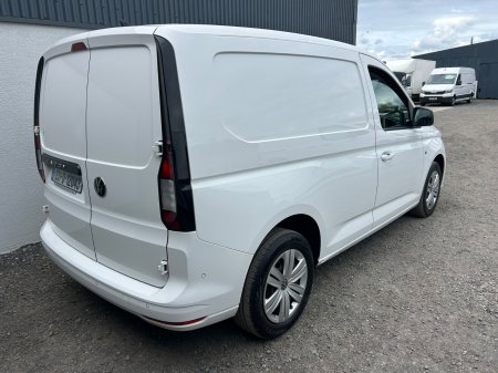2023 Volkswagen Caddy - photo 4