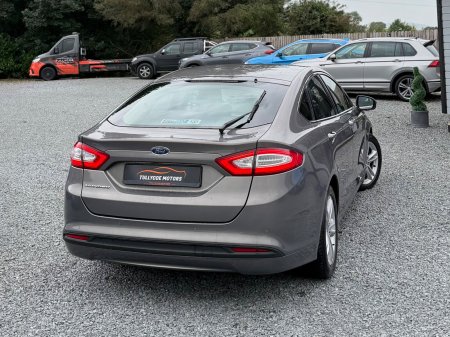 2015 Ford Mondeo - photo 7