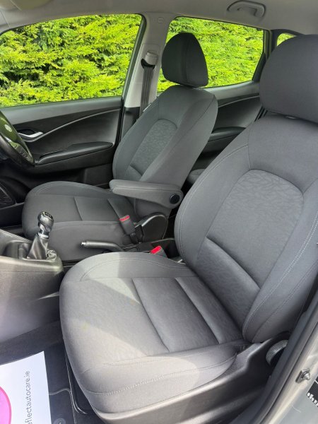 2020 Hyundai ix20 - photo 23