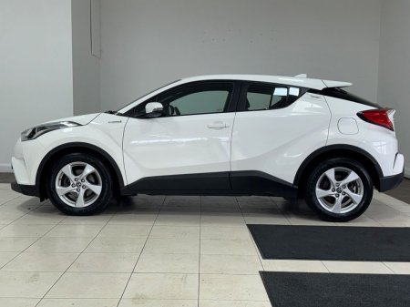 2019 Toyota C-HR - photo 8