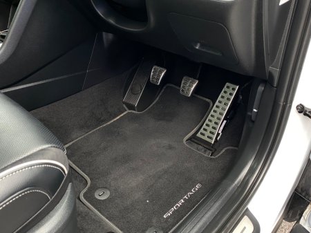 2025 Kia Sportage - photo 18