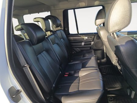 2016 Land Rover Discovery - photo 13