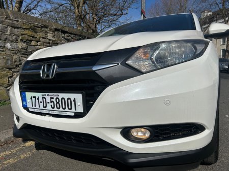 2017 Honda HR-V - photo 2