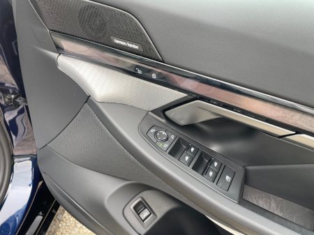 2024 BMW i5 - photo 16